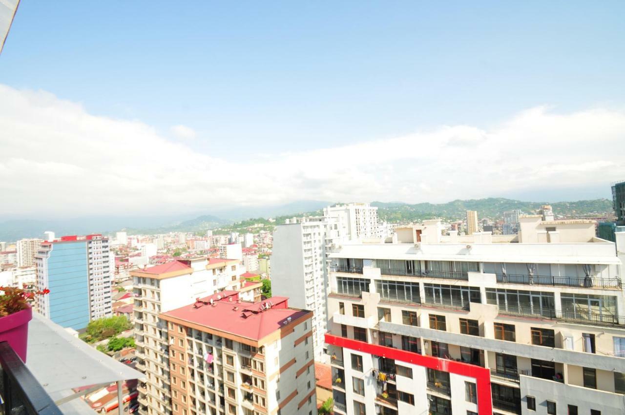 Apartments With A View Of The Trinity Holy Batoemi Buitenkant foto
