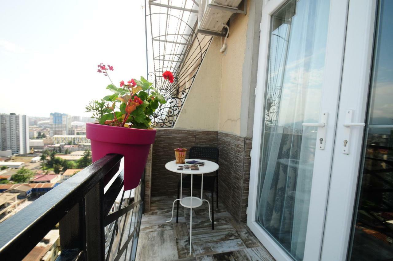 Apartments With A View Of The Trinity Holy Batoemi Buitenkant foto